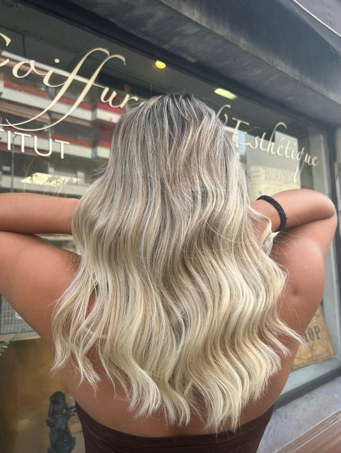 salon de coiffure nice-coloration de cheveux saint laurent du var-lissage indien la trinite-coupe de cheveux colomars-coiffure la gaude-coiffeuse vence