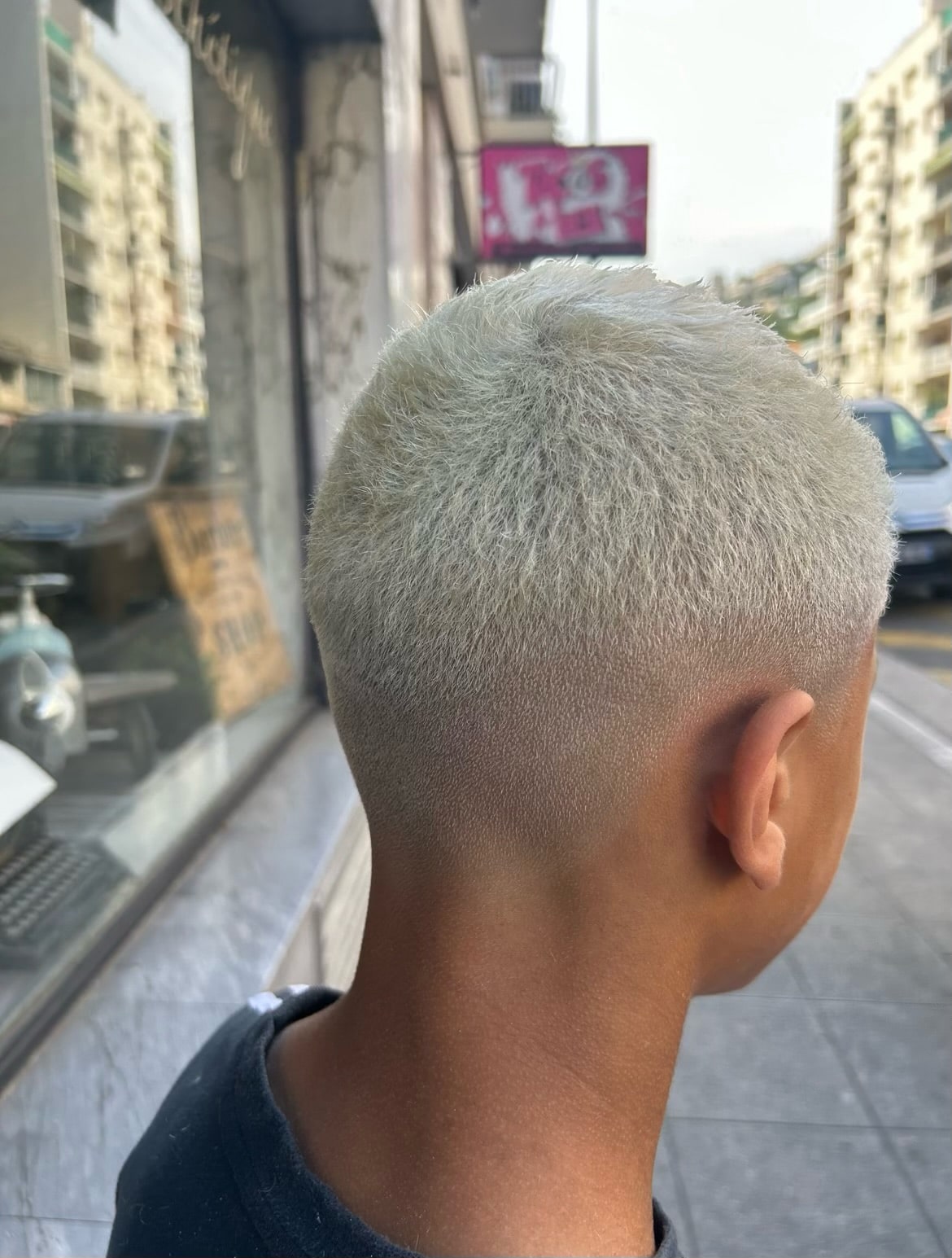 salon de coiffure nice-coloration de cheveux saint laurent du var-lissage indien la trinite-coupe de cheveux colomars-coiffure la gaude-coiffeuse vence